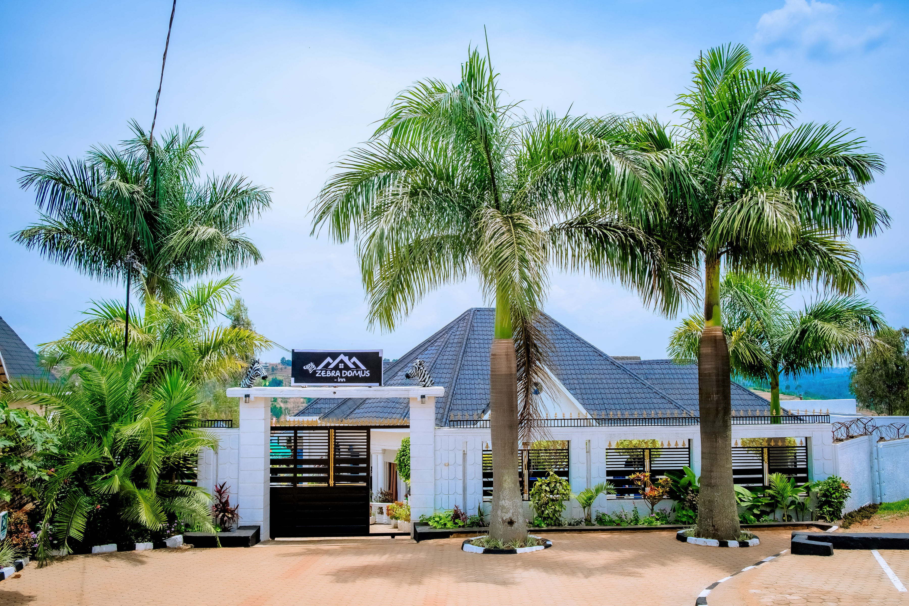 ZEBRA DOMUS INN